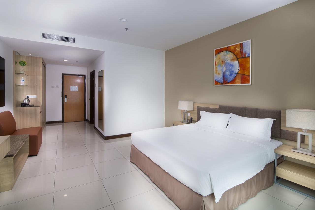 One Pacific And Serviced Pangsapuri Georgetown
